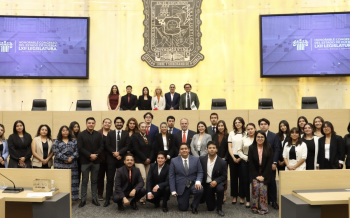 Encabeza el diputado Mauricio Céspedes Taller de Técnica Parlamentaria con jóvenes